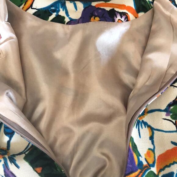 I. Madeline multi color floral lined sheath dress medium - Picture 10 of 12